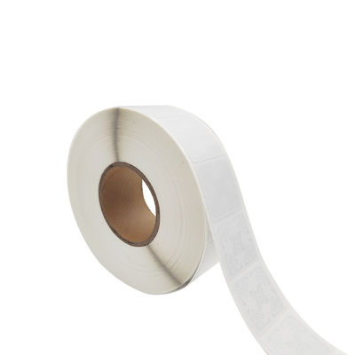 M4QT Chip Rfid Electronic Tag Working Frequency  840-960MHZ