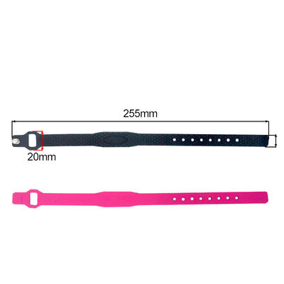 13.56Mhz Silicone RFID Wristband Tag For Health Clubs Leisure Area