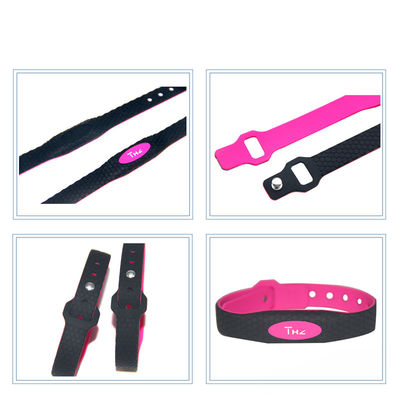 13.56Mhz Silicone RFID Wristband Tag For Health Clubs Leisure Area