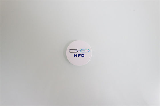 ISO 14443A CR80 Plastic NFC RFID Card 213 13.56mhz Frequency